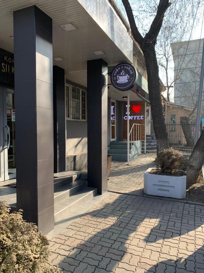 Silk Way Hotel Almaty Exterior photo