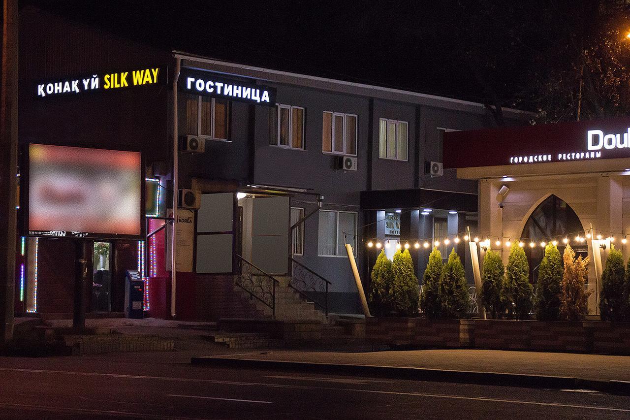 Silk Way Hotel Almaty Exterior photo
